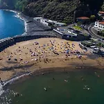 Vakantiehuis Farious Arco da Calheta (Madeira)
