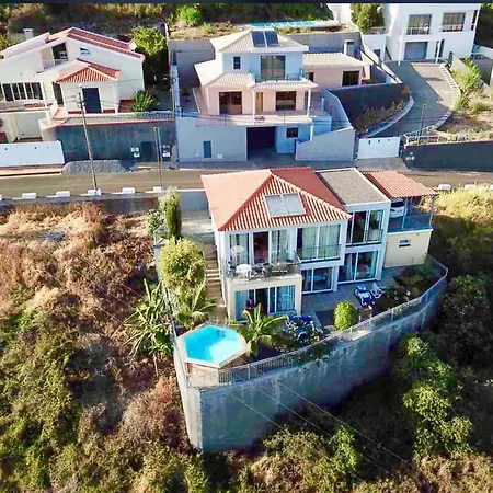Farious Arco da Calheta (Madeira)