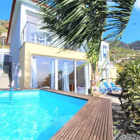 Farious Holiday home *