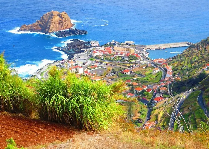 Farious Arco da Calheta (Madeira)