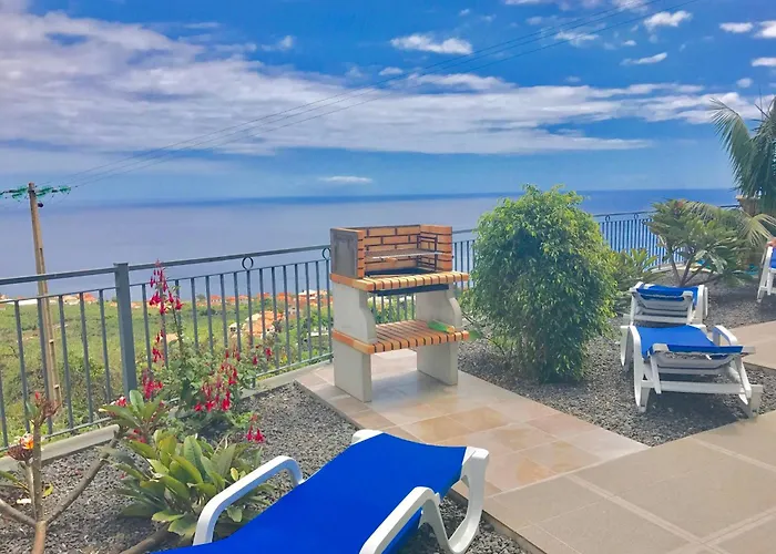 Farious Arco da Calheta (Madeira)